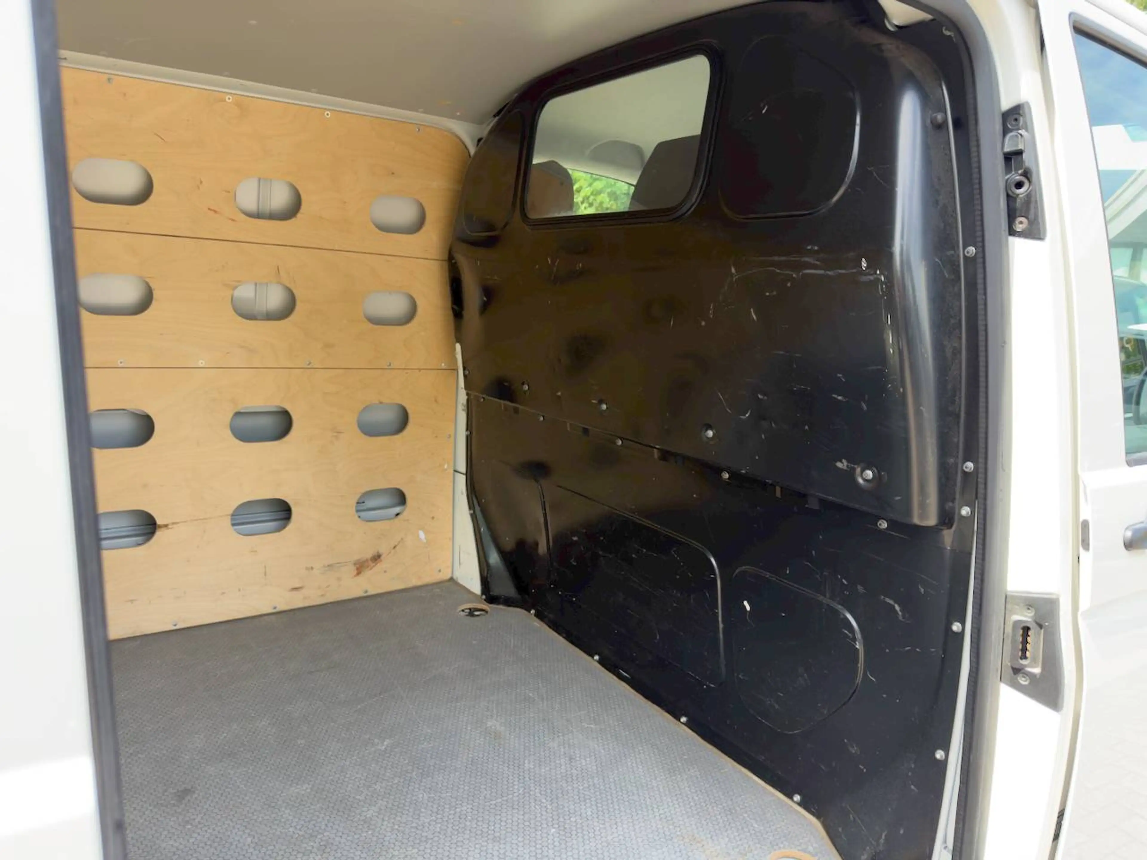Volkswagen T6.1 Transporter 2.0 TDi LANG L2 BMT COMFORTLINE TREKHAAK **BTW** — photo 9