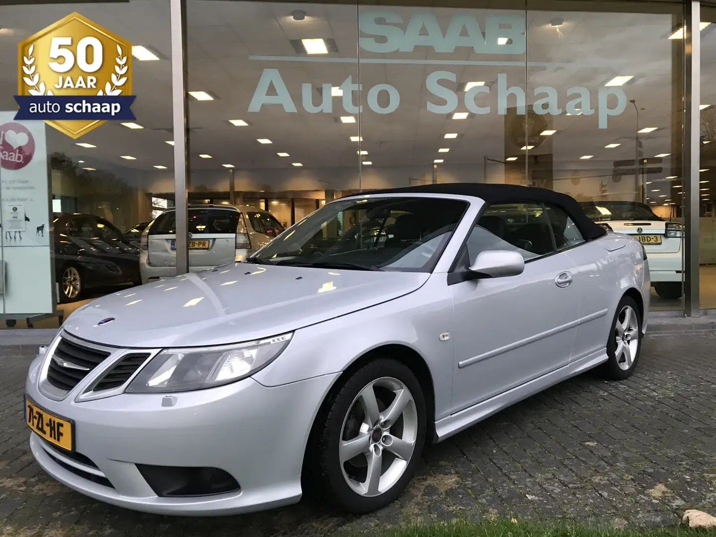 Saab 9-3 Cabrio 1.8t Vector Automaat | Rijklaar incl garant Gris - 1