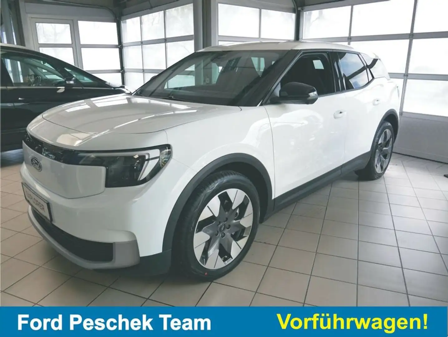 Ford Explorer Elektro 77kWh Premium Weiß - 1