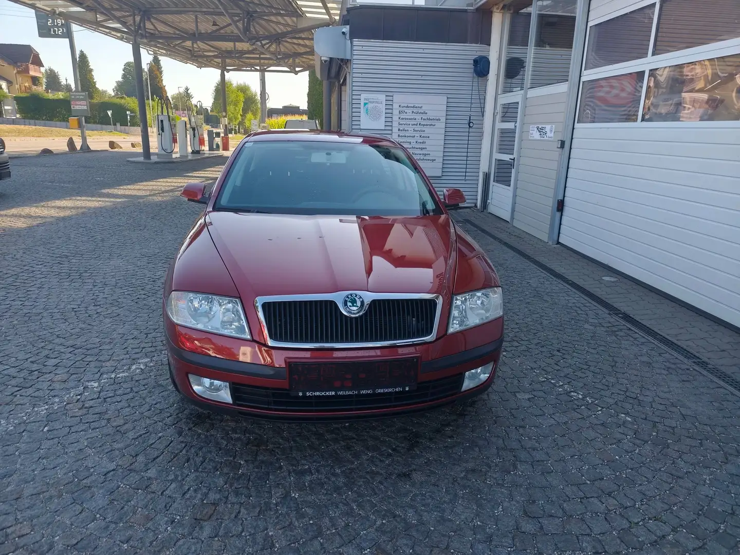 Skoda Octavia Ambiente Rot - 2