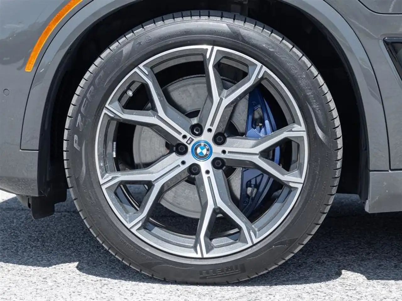 BMW X5 снимка BMW X5