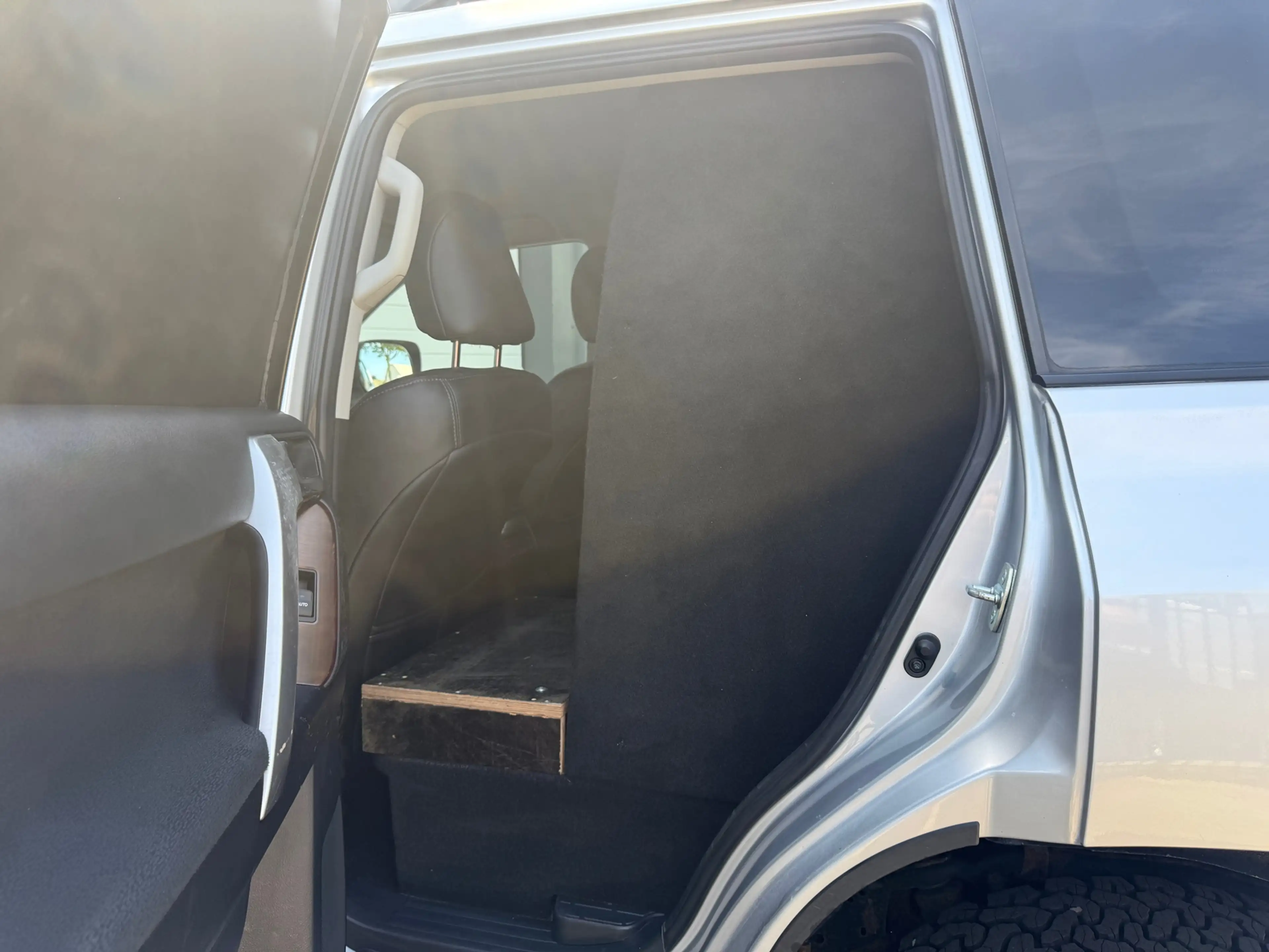 Toyota Land Cruiser 3.0 D-4D-F VX High Roof Window Van EX BTW/BOMVOL — photo 9