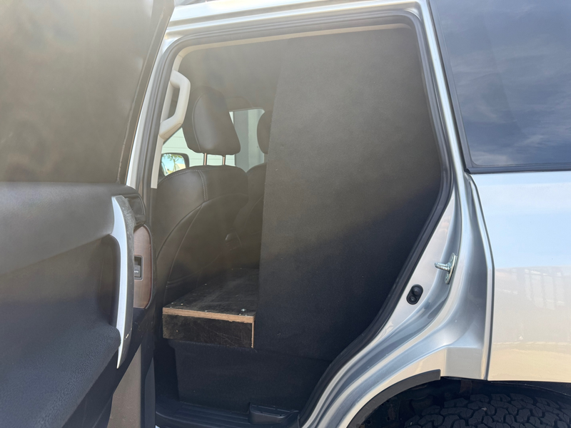 Toyota Land Cruiser 3.0 D-4D-F VX High Roof Window Van EX BTW/BOMVOL — photo 9