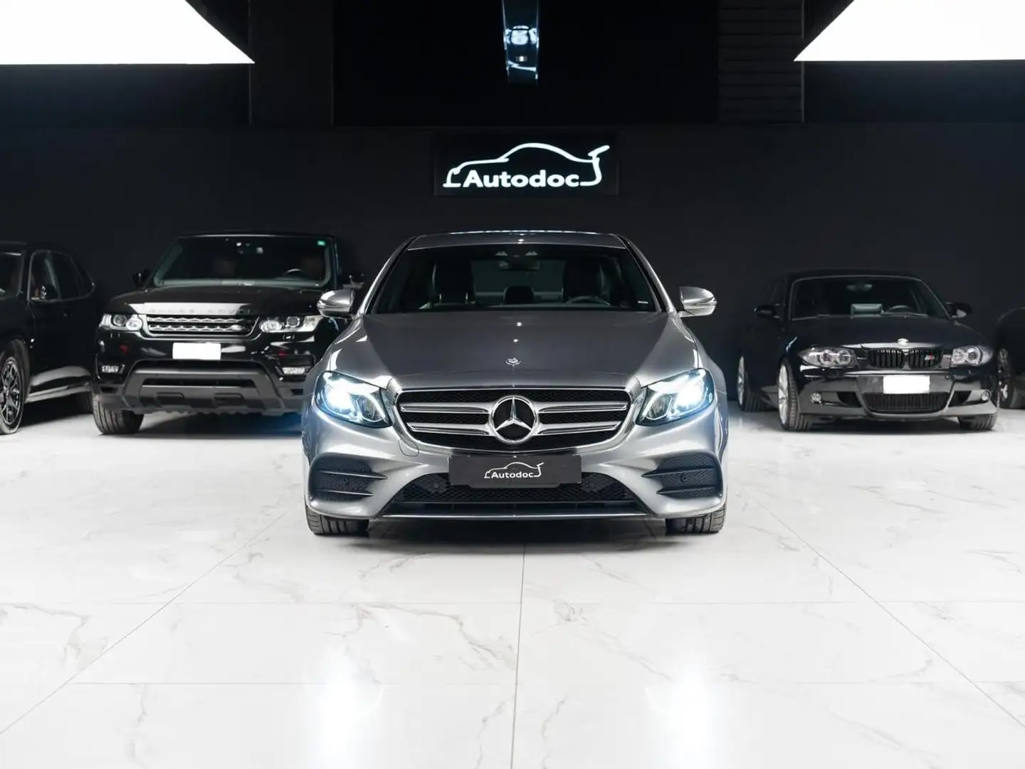 Mercedes-Benz E 350 W213 Berlina d Premium AMG auto UNICO PROPRIETARIO - 2