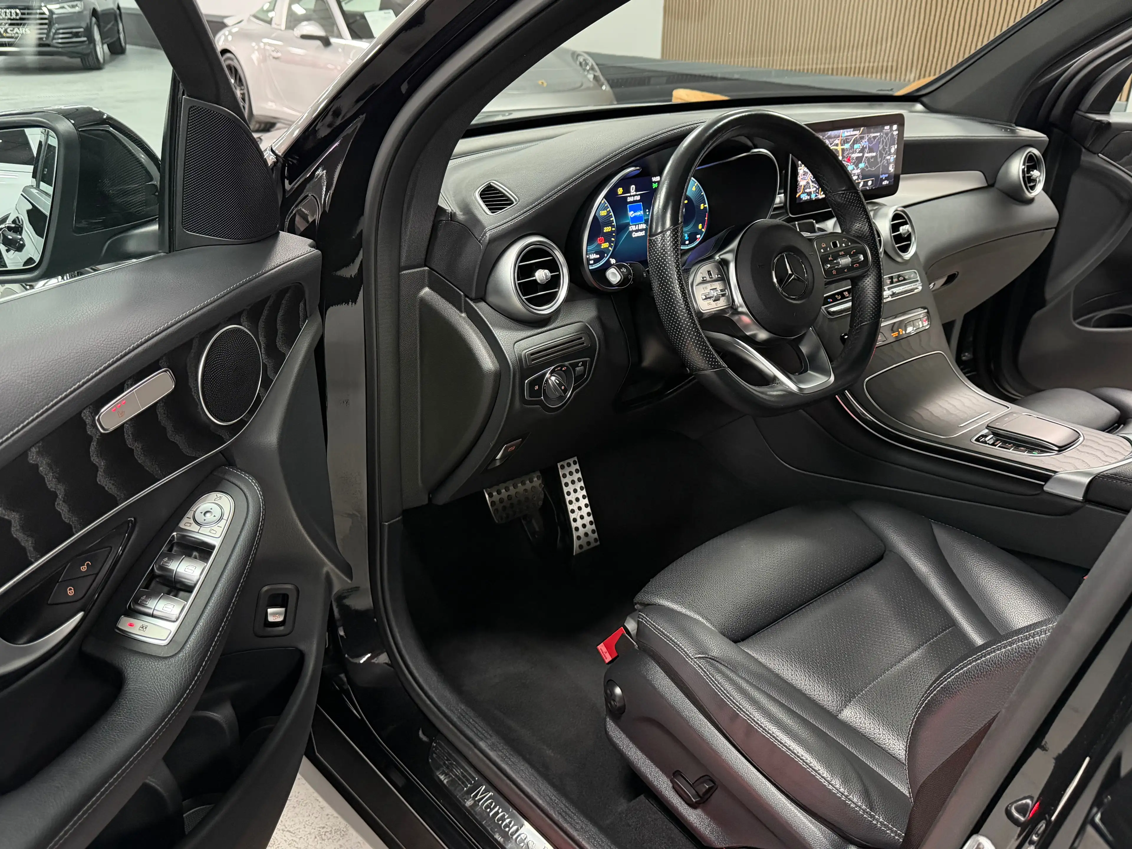 Mercedes-Benz GLC 200 D 163 Cv Coupé 4-Matic Pack-AMG Full Options Garantie 1An — photo 13