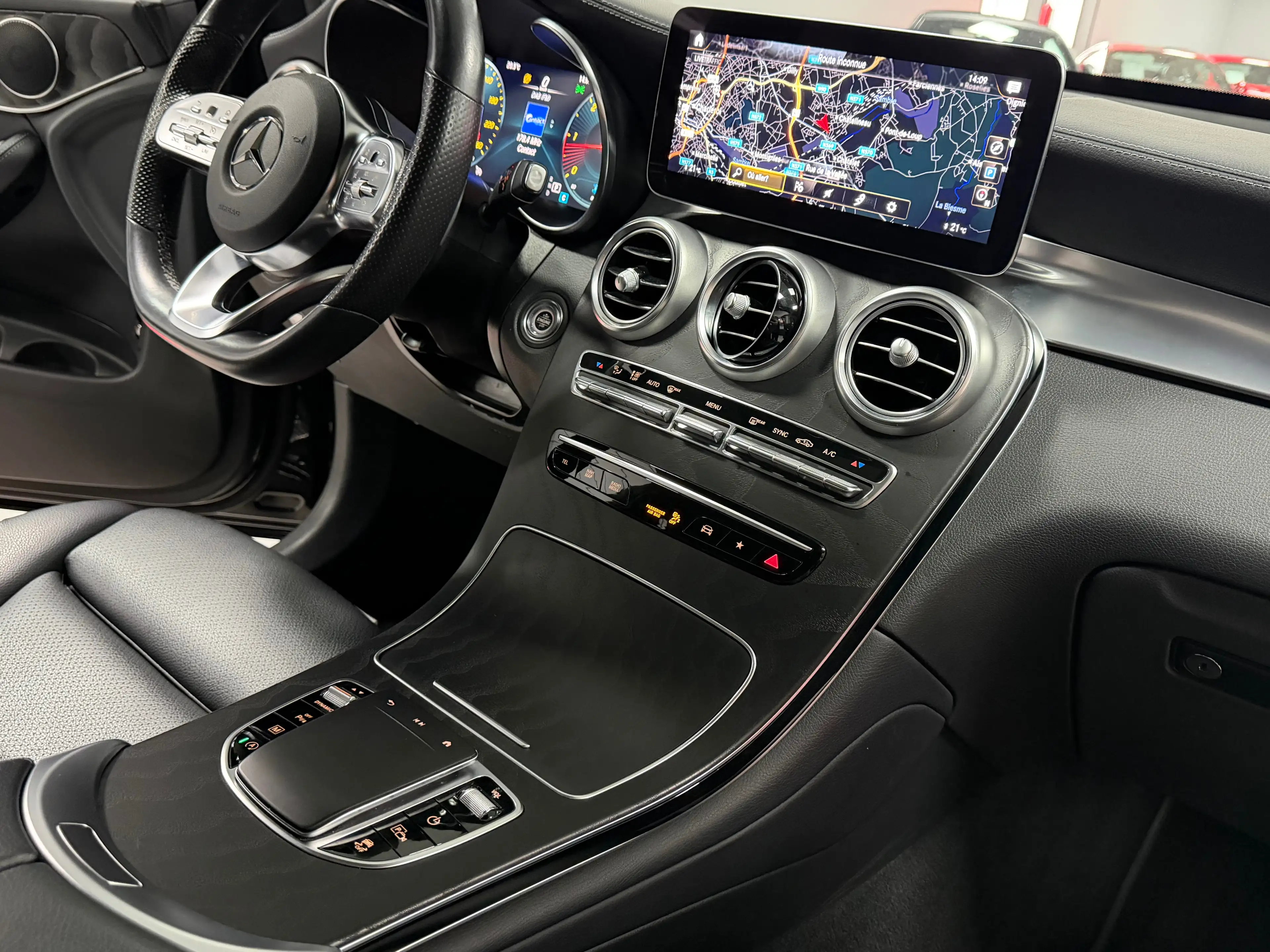 Mercedes-Benz GLC 200 D 163 Cv Coupé 4-Matic Pack-AMG Full Options Garantie 1An — photo 15