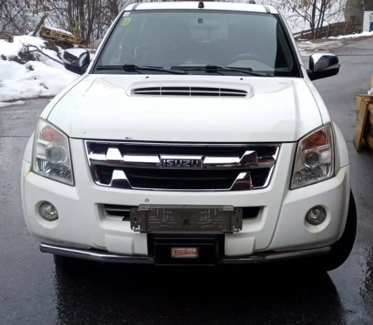 Isuzu D-Max Weiß - 1