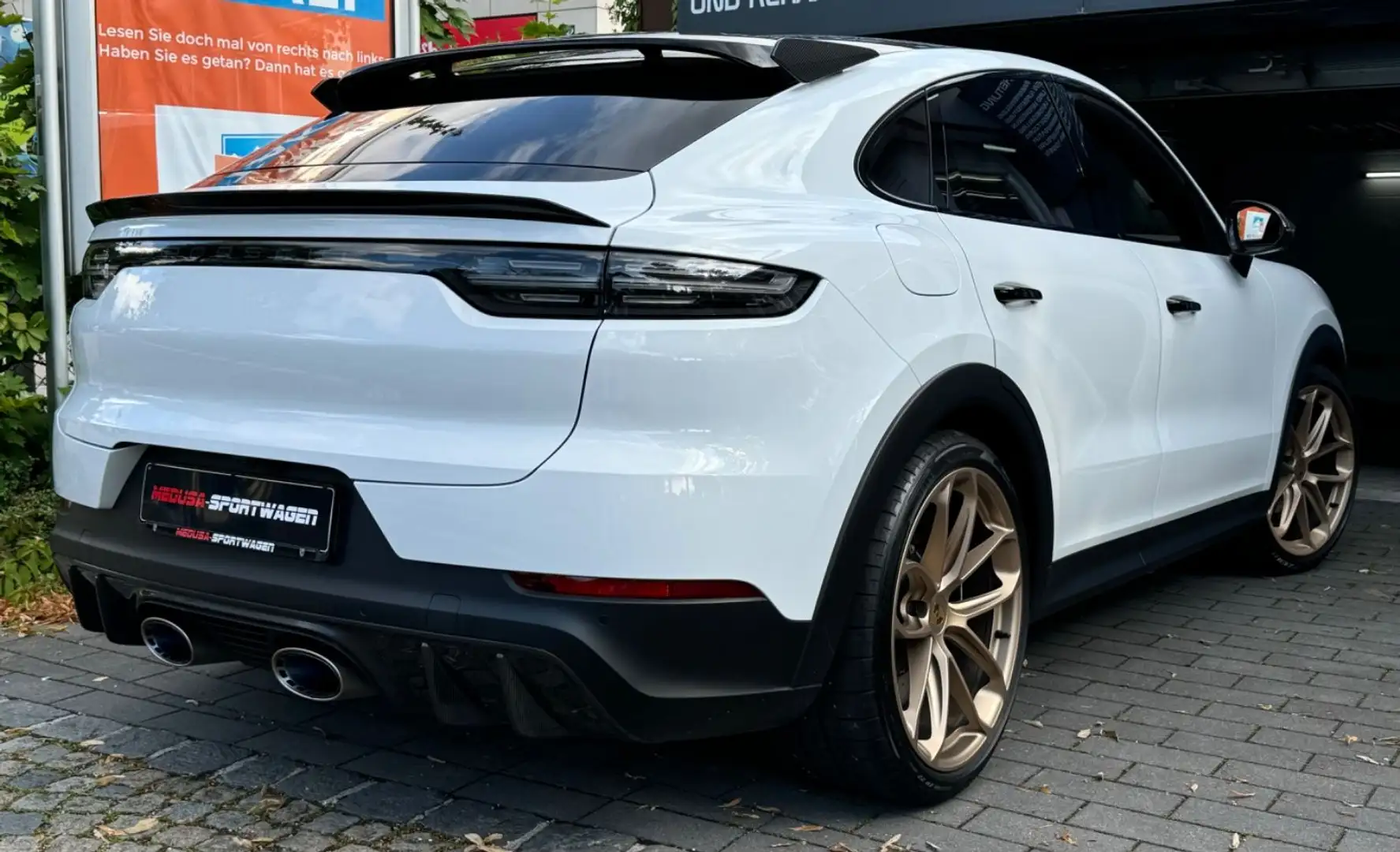 Porsche Cayenne CAYENNE COUPÉ TURBO GT CARBONPACK ALCANTARA FULL Weiß - 1