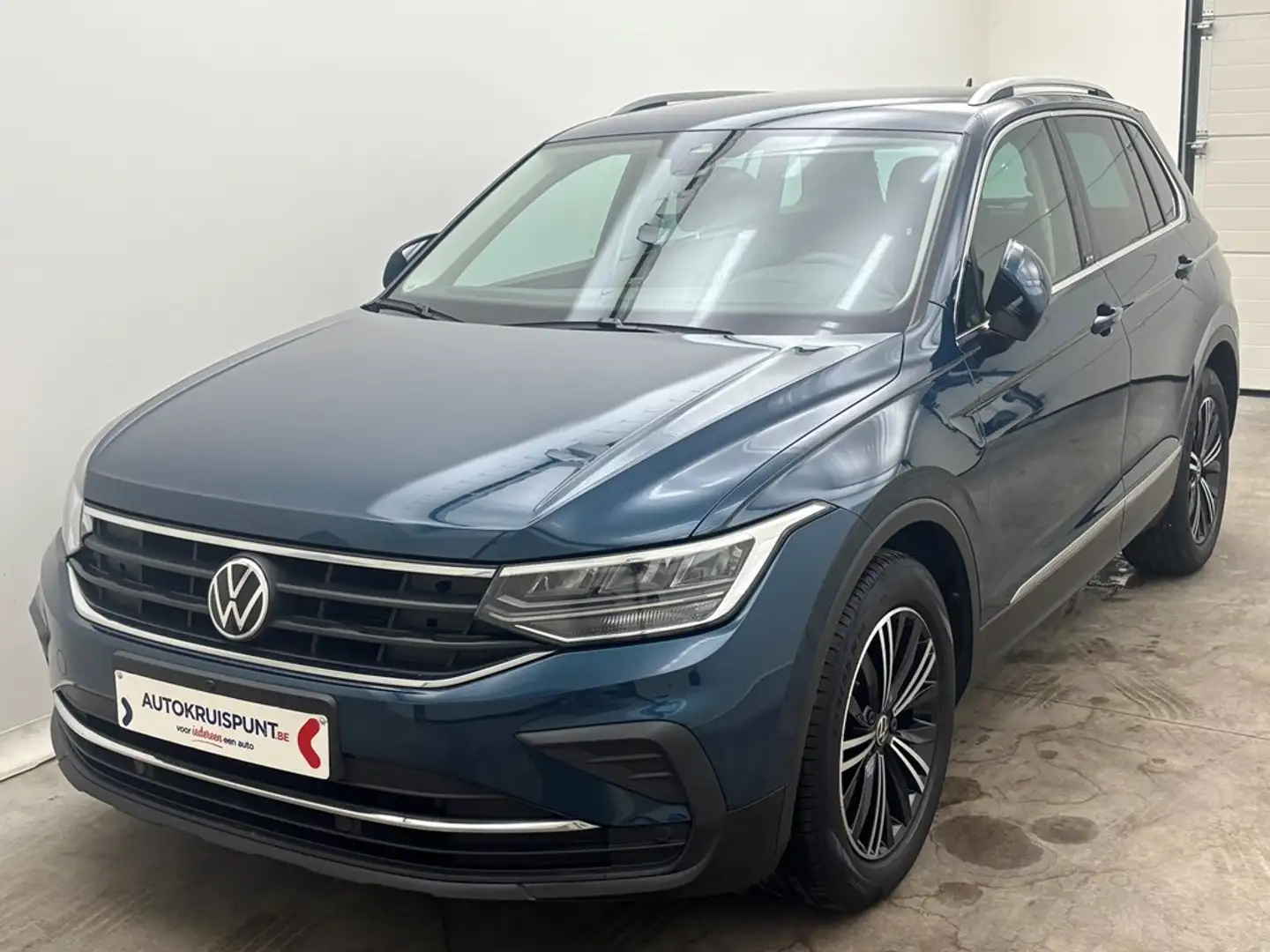 Volkswagen Tiguan 1.5 Tsi Active GPS Camera Dig.Airco Alu Azul - 1