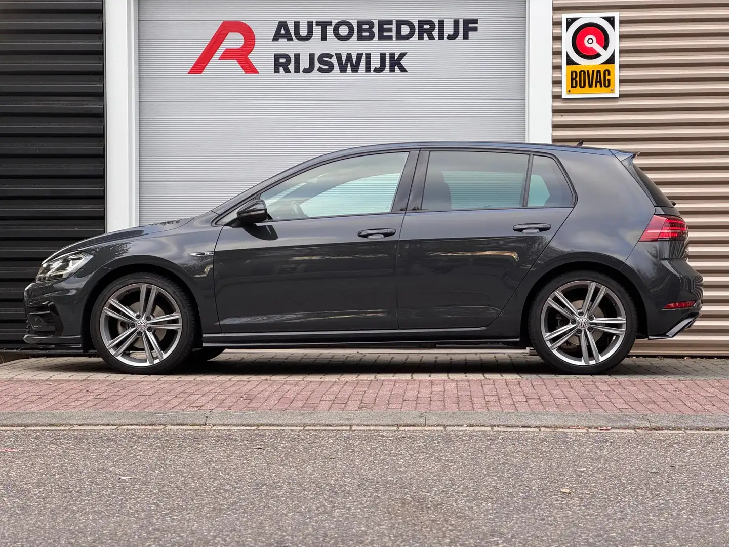 Volkswagen Golf 1.5 TSI 3xR-Line Virtual/AppleCarPlay/Xenon Gris - 2