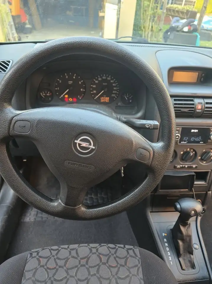 Opel Astra Automatik GL, foto 2