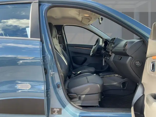 Dacia Spring view 8