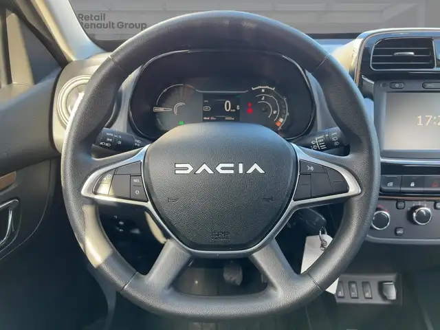 Dacia Spring view 11