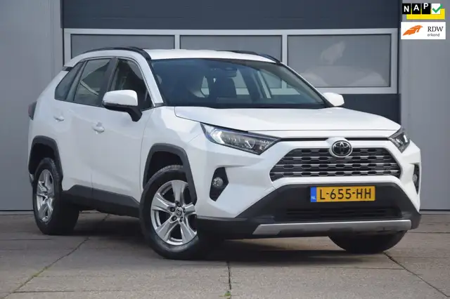 Toyota RAV4 2.0 VVT-iE Business 2000 KG TREKGEWICHT!/APPLE CAR