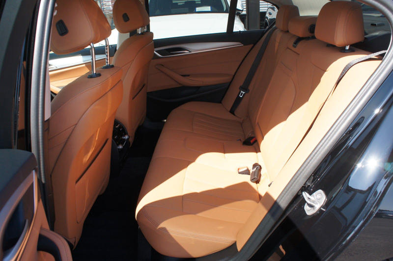 BMW 540 d xDrive Lim. *ACC*AHK*LIVE*KAM*19Z*AMBIENTE — photo 15