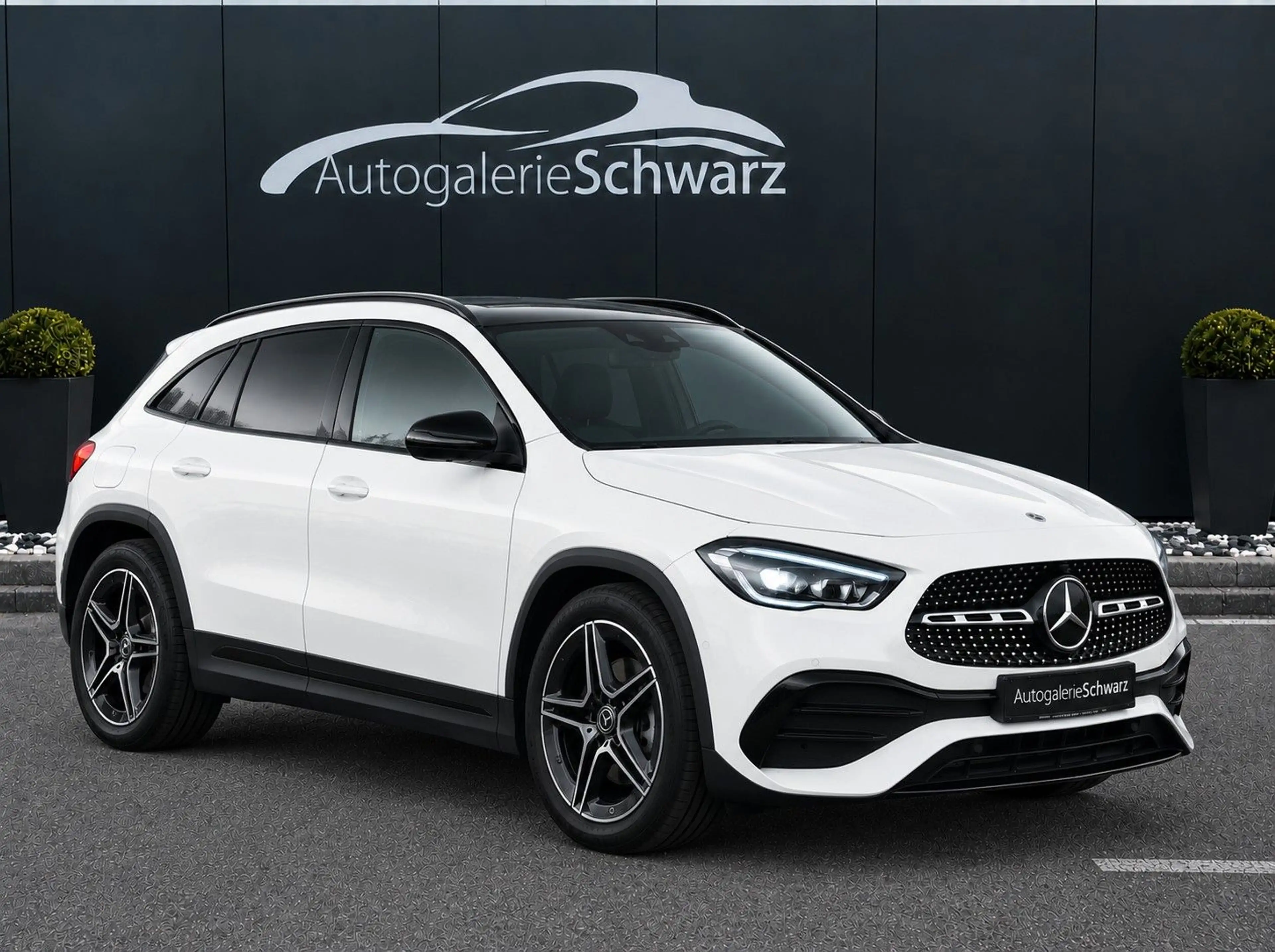 Mercedes-Benz GLA 250 e AMG 360 KAM AHK MULTIBEAM PANO DIS+ AMB — photo 3