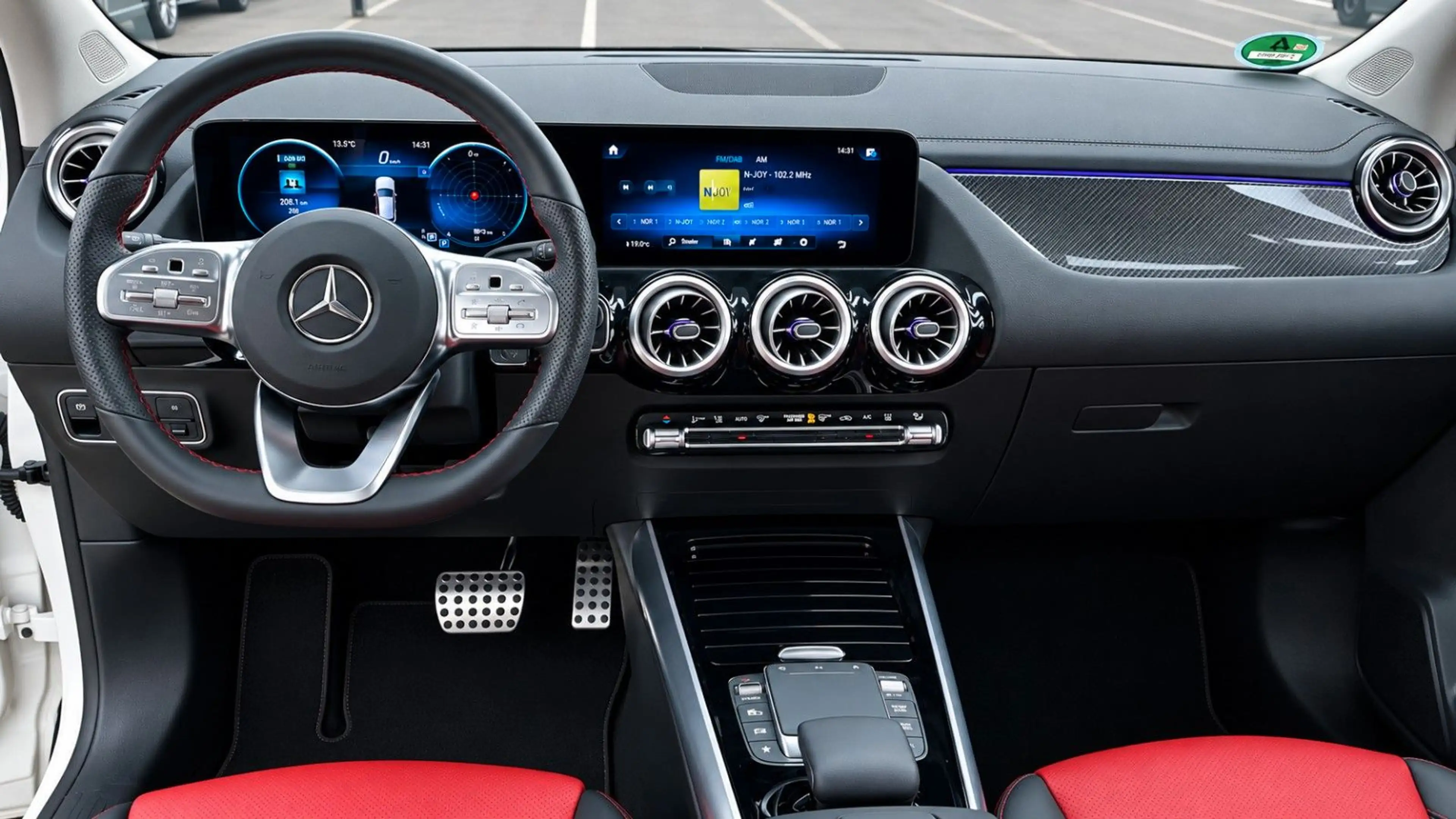 Mercedes-Benz GLA 250 e AMG 360 KAM AHK MULTIBEAM PANO DIS+ AMB — photo 9