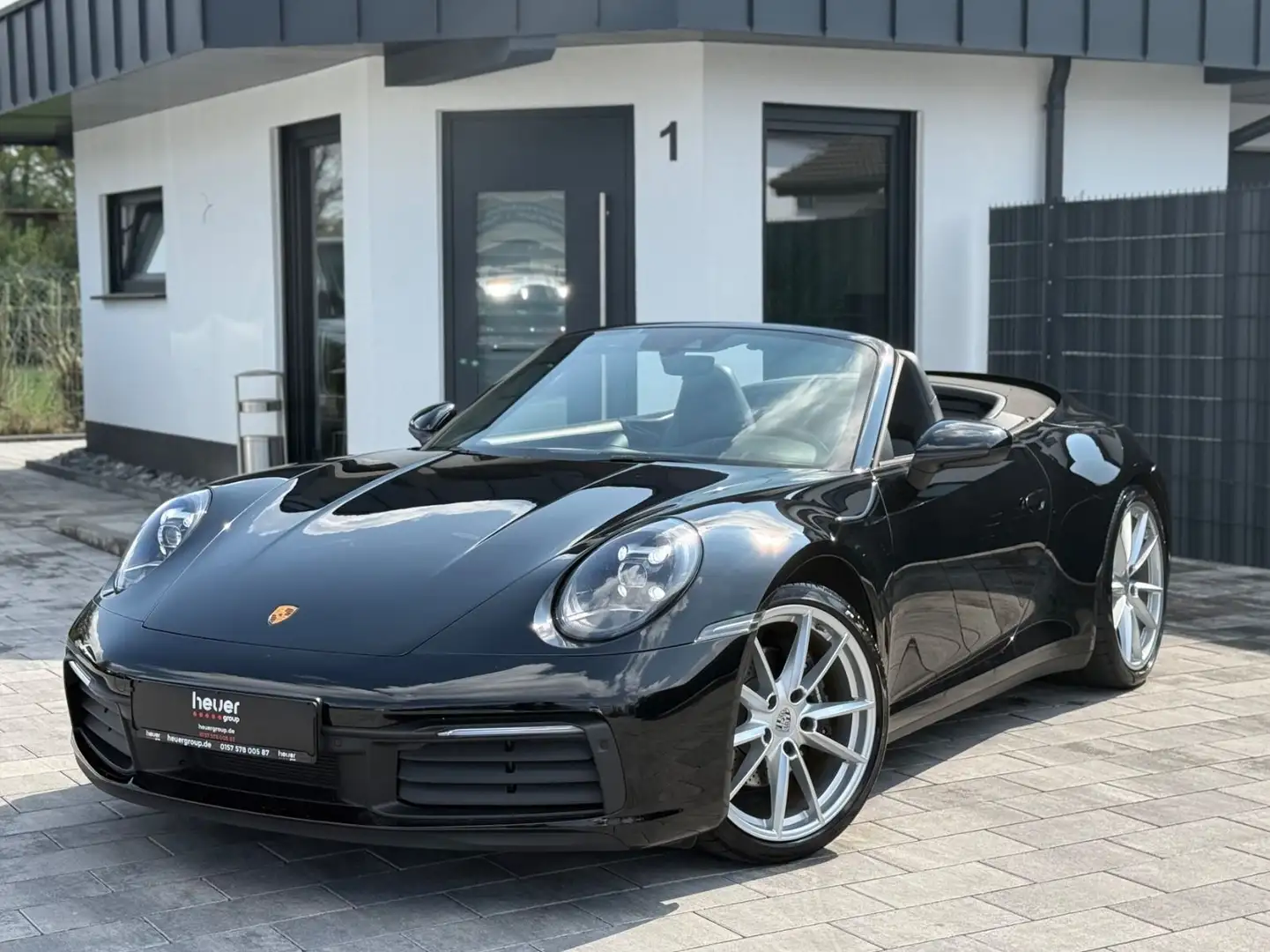 Porsche 911 Carrera Cabriolet/KAMERA/BOSE/21"/SPORTABGAS Schwarz - 1