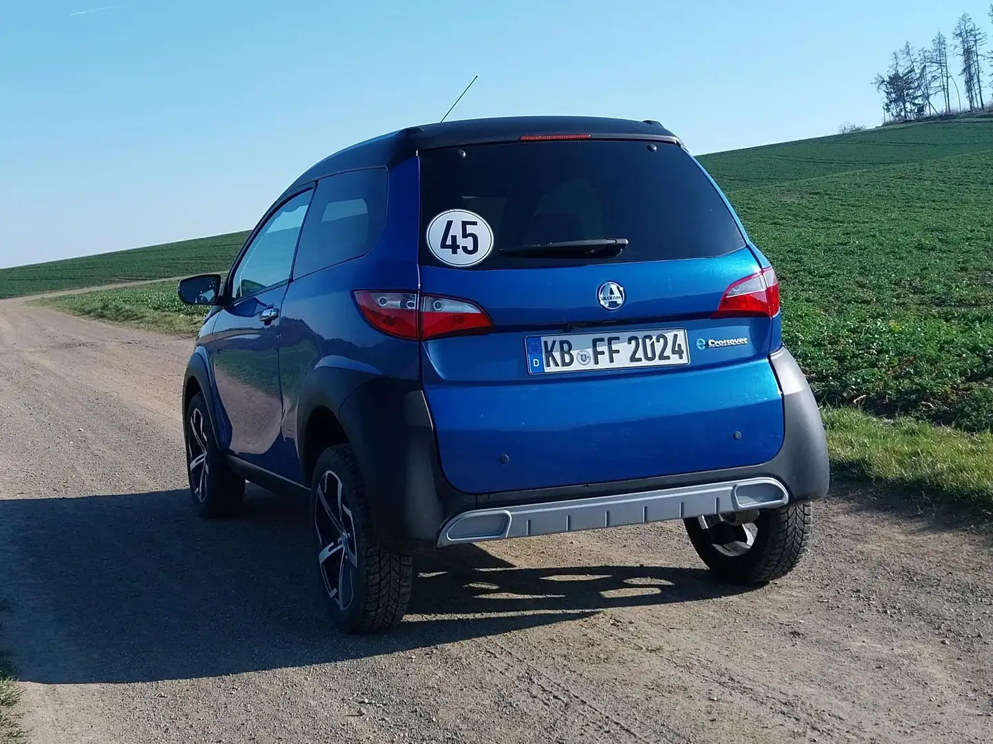 Aixam Crossover Elektroauto 45km/h Blue - 2