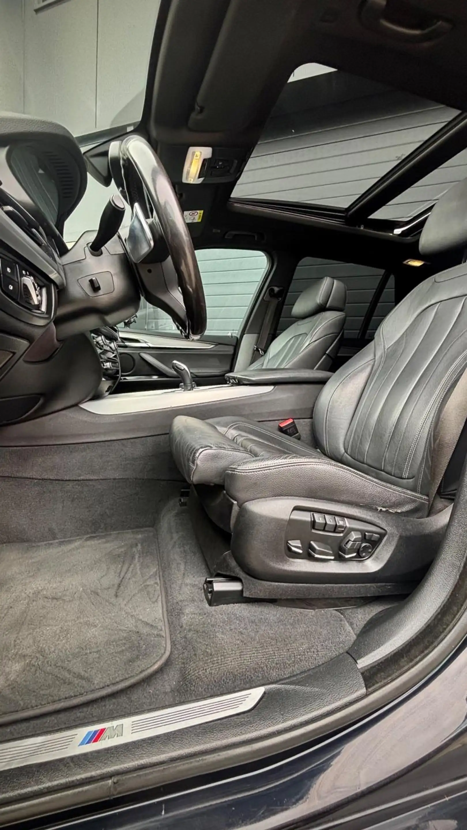 BMW X5 XDrive30d High Executive 7P M-SPORT | PANO | MOTOR — photo 15