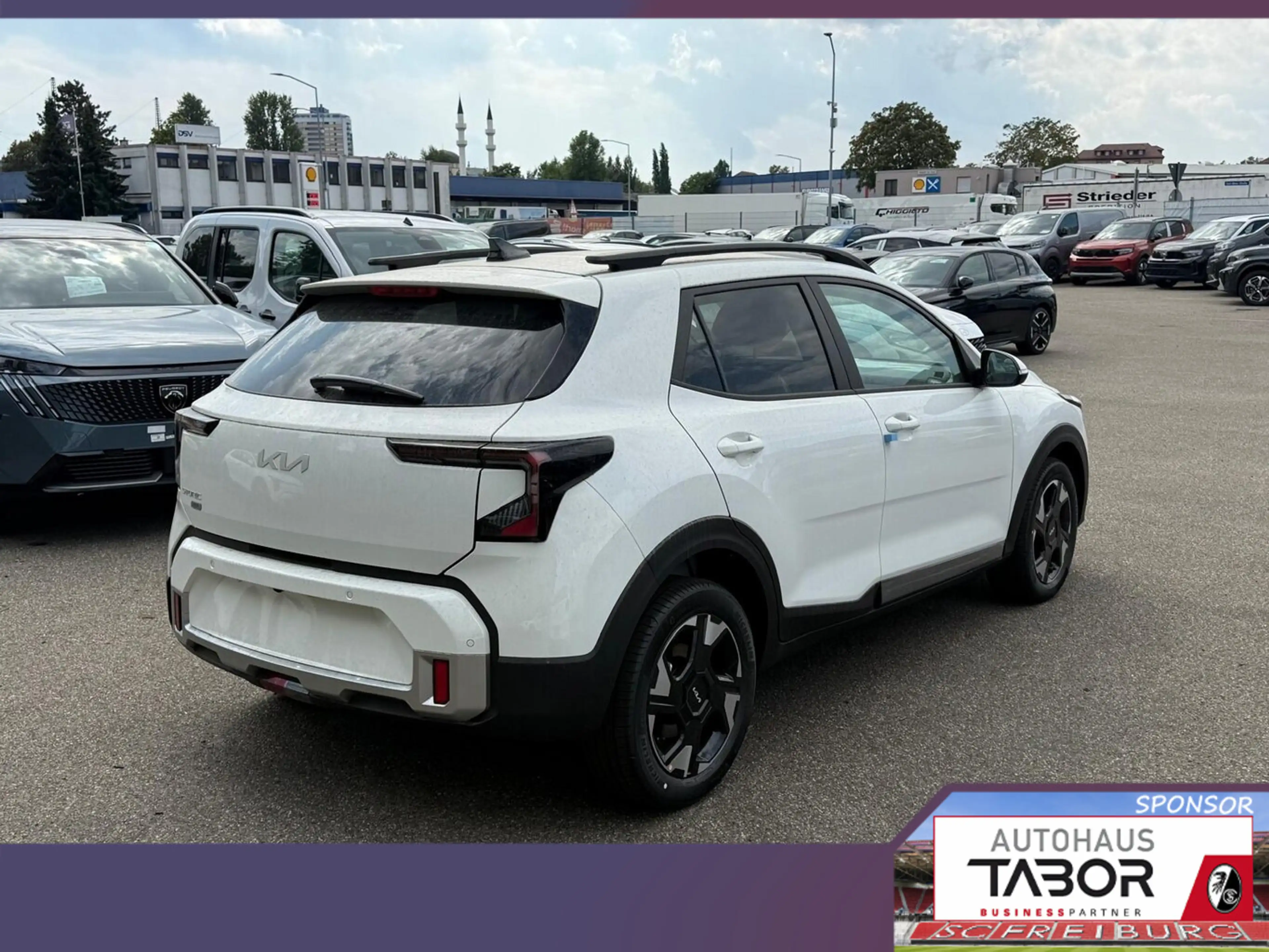 Kia Stonic MT MHEV LED PrivG Nav DigC LM16 UVP-29%* — photo 3