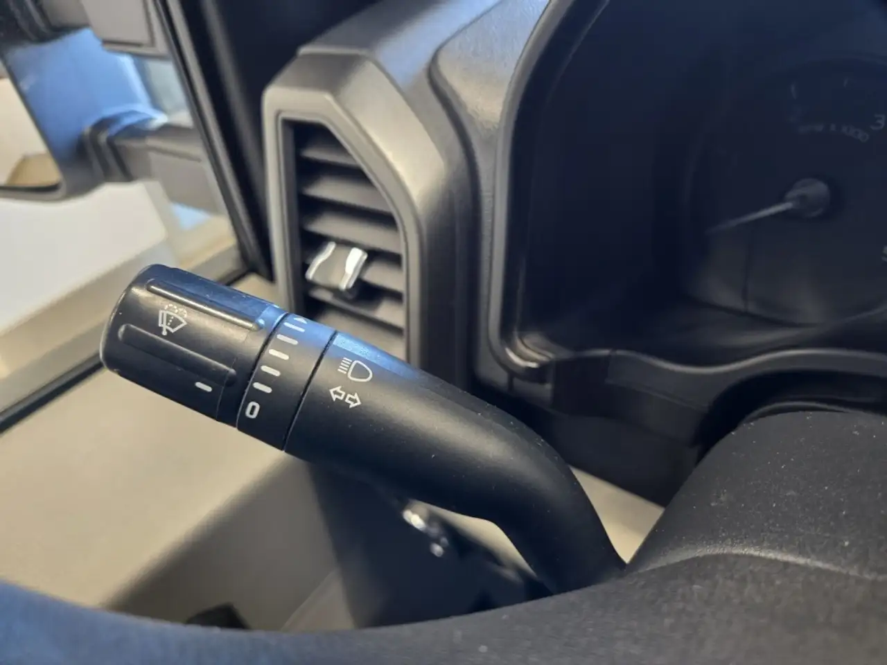 Ford F 550 снимка Ford F 550