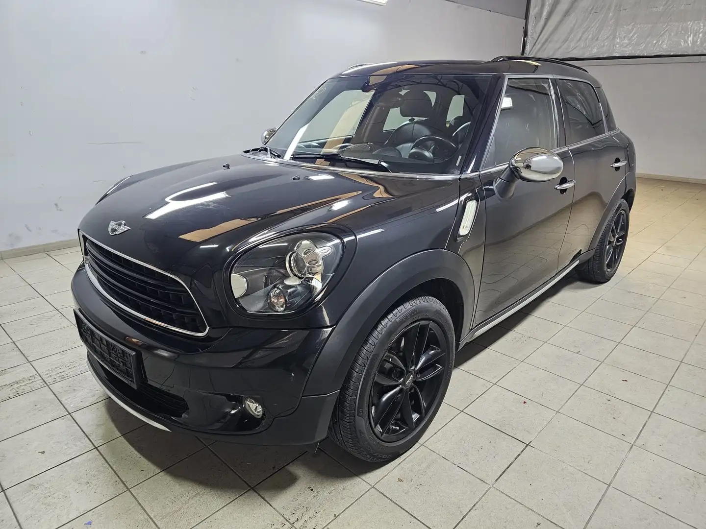 MINI Cooper D Countryman Cooper D All4 Schwarz - 1