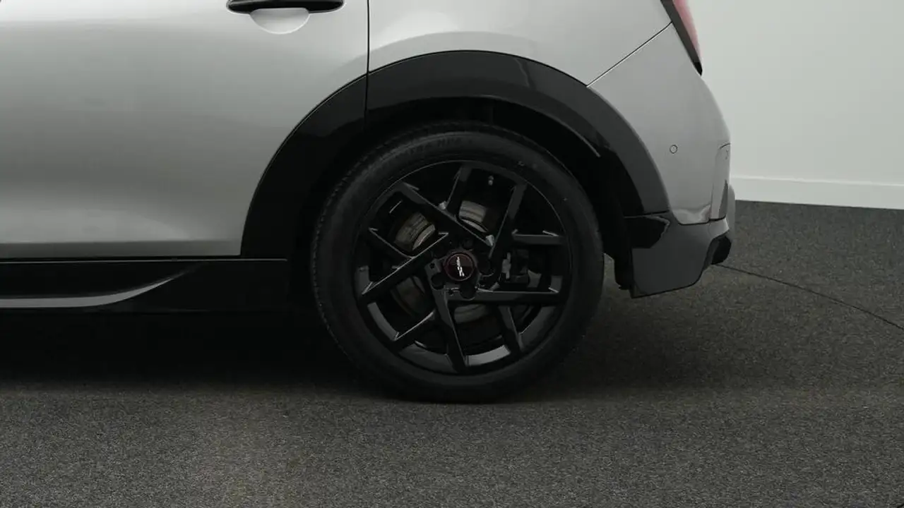 MINI Cooper C John Cooper Works Trim 12
