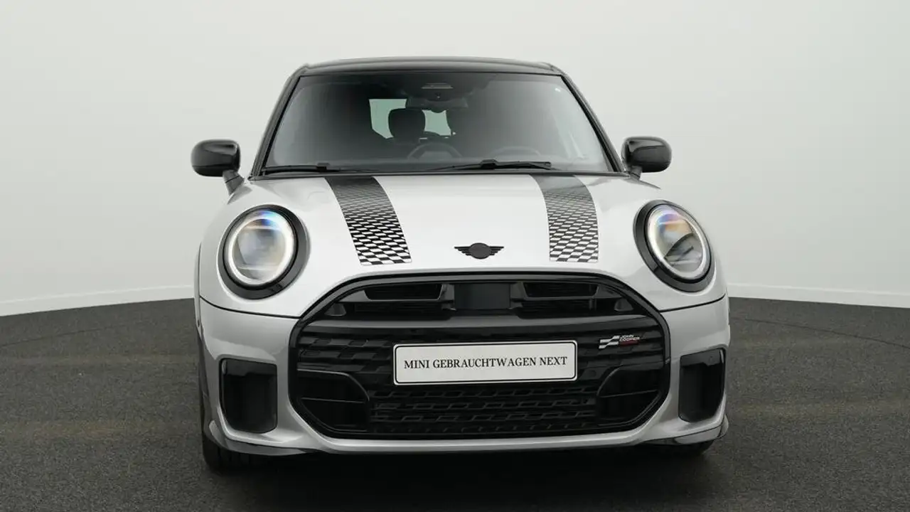MINI Cooper C John Cooper Works Trim 16