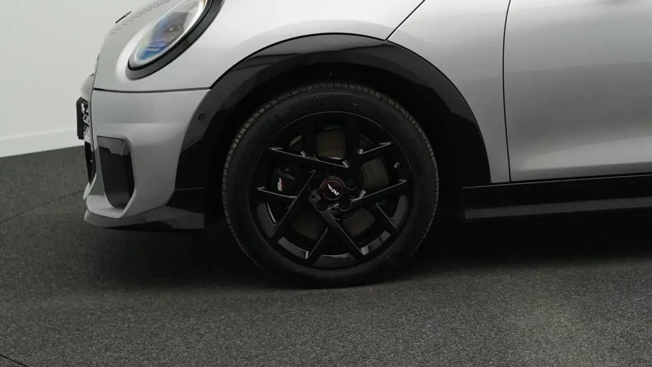 MINI Cooper C John Cooper Works Trim 10