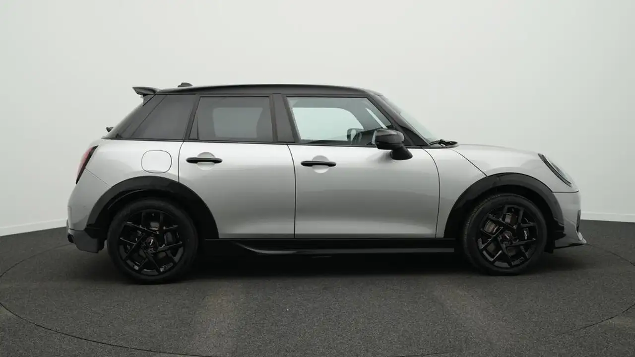 MINI Cooper C John Cooper Works Trim 2