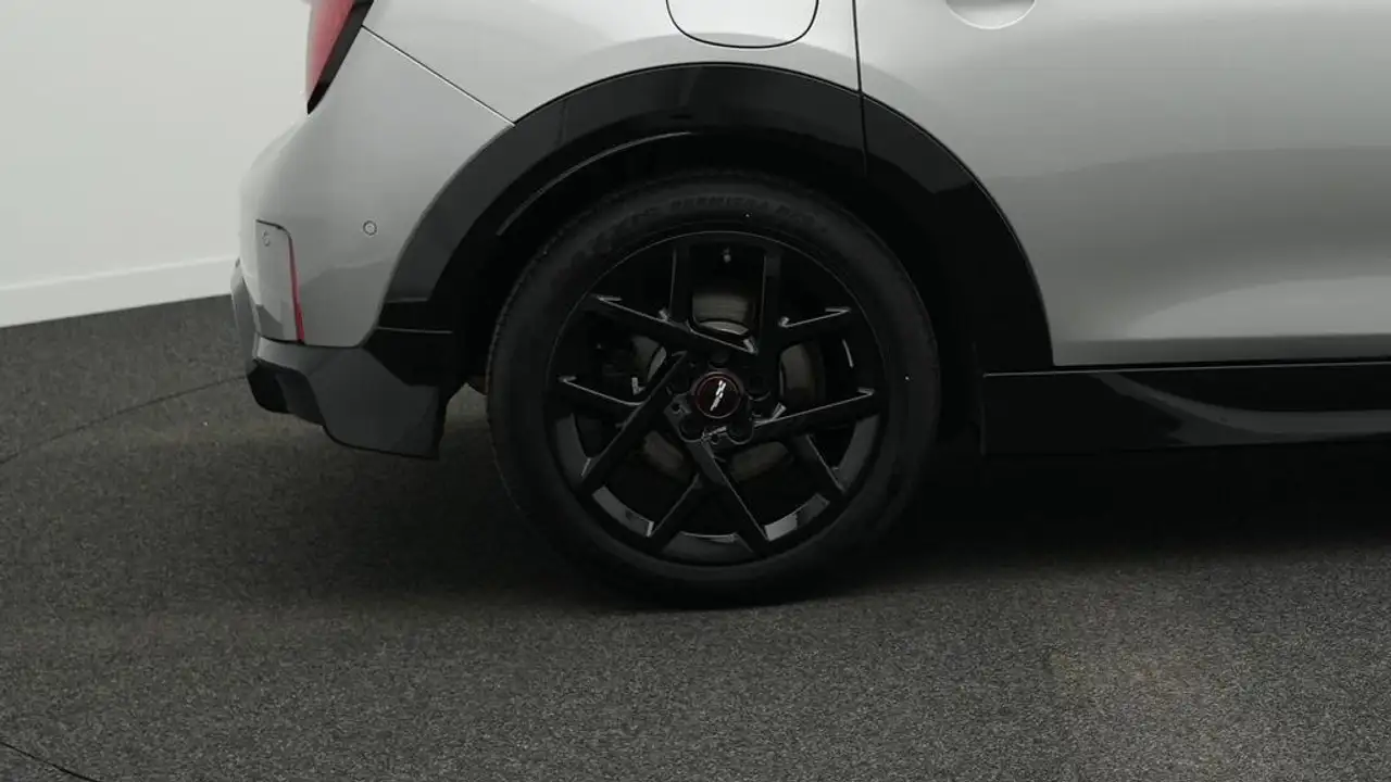 MINI Cooper C John Cooper Works Trim 11