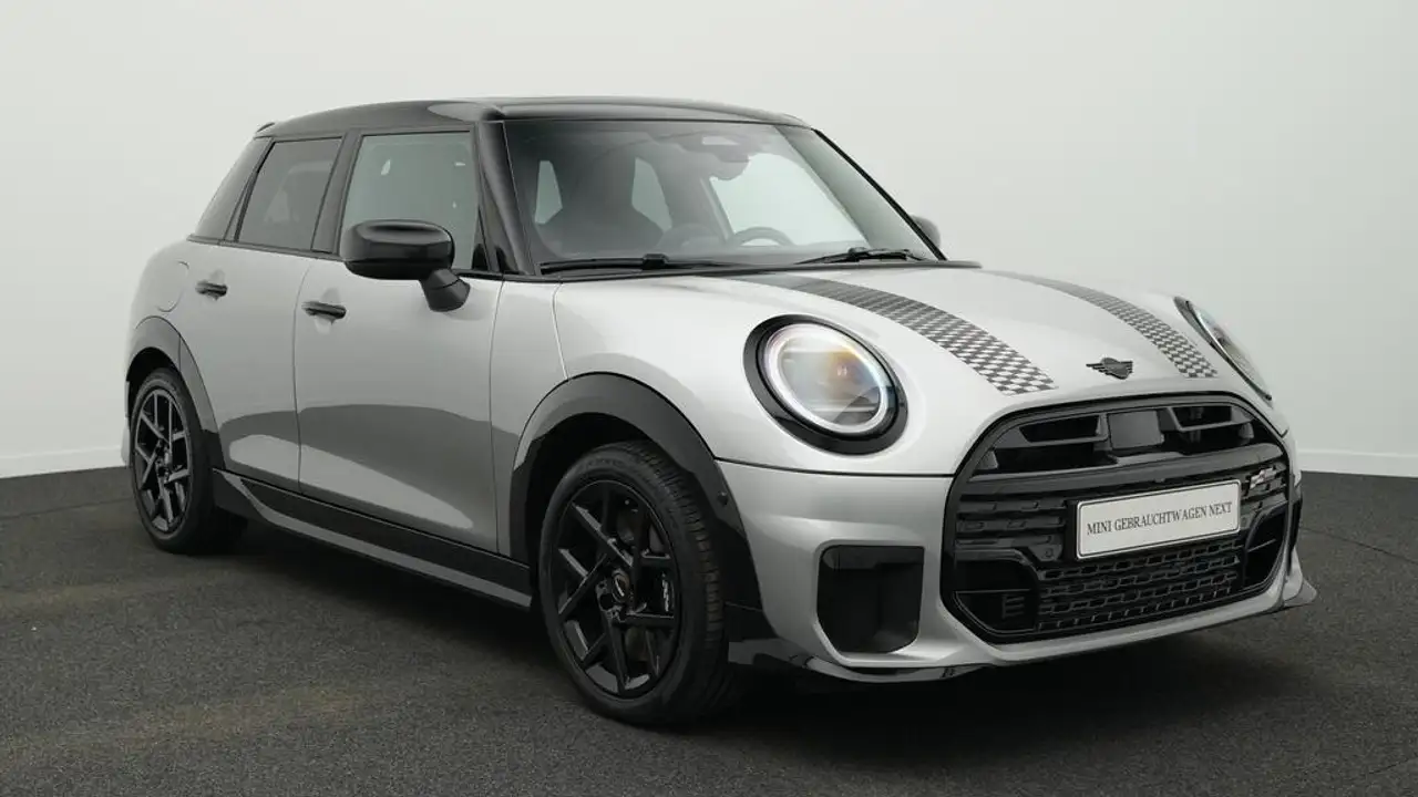 MINI Cooper C John Cooper Works Trim 15