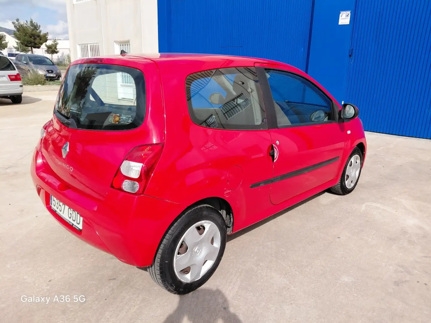 Renault Twingo 1.5dCi Dynamique 85 eco2 Rojo - 2