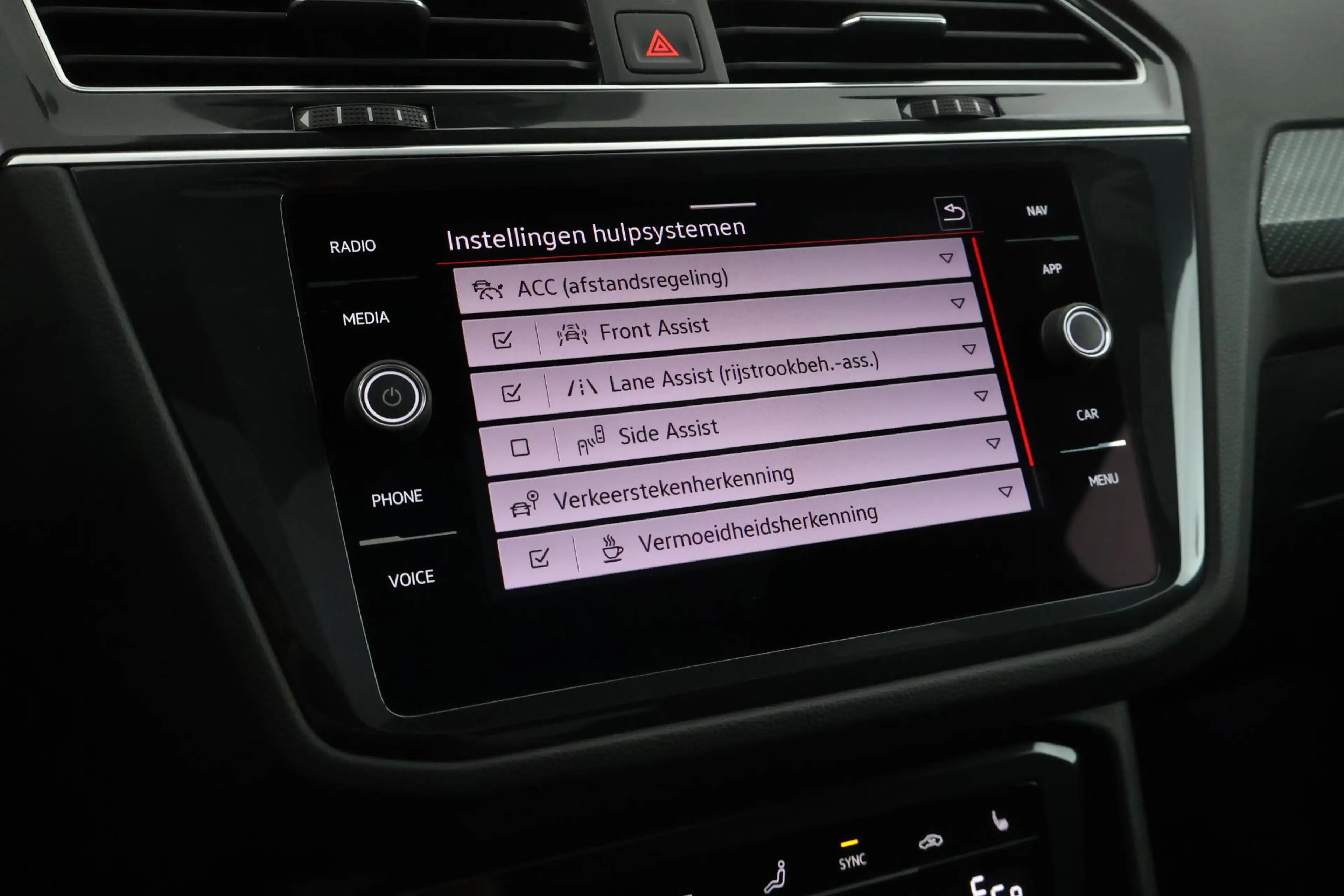 Volkswagen Tiguan 1.4 TSI 245pk eHybrid R-Line Business+ DCC Panoram — photo 30