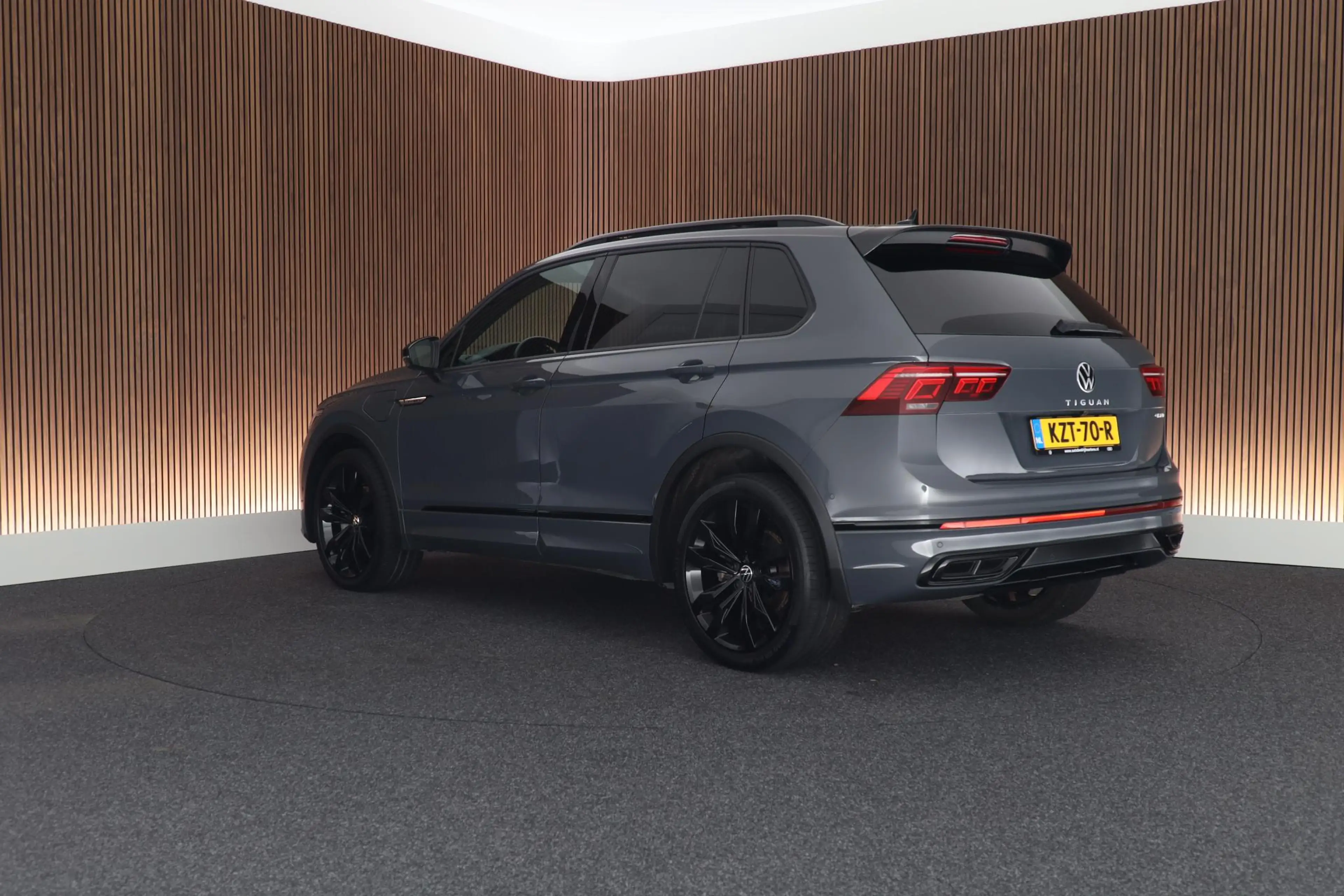 Volkswagen Tiguan 1.4 TSI 245pk eHybrid R-Line Business+ DCC Panoram — photo 9
