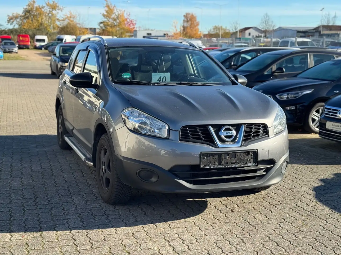 Nissan Qashqai +2 Visia Grau - 2