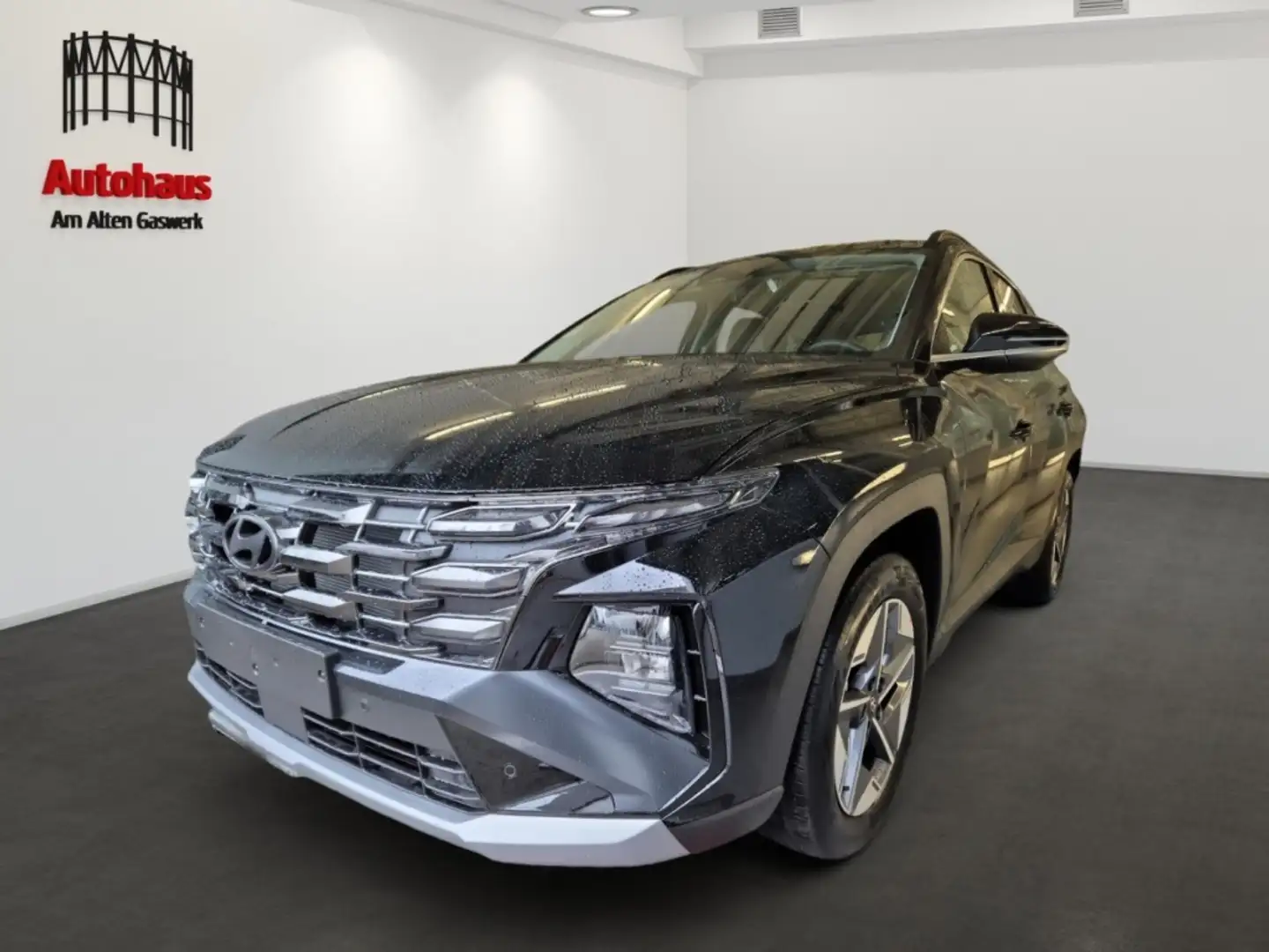 Hyundai TUCSON TREND AUTOMATIK+NAVI+KLIMAAUT+SITZHZG+LENKRADHZG Noir - 1