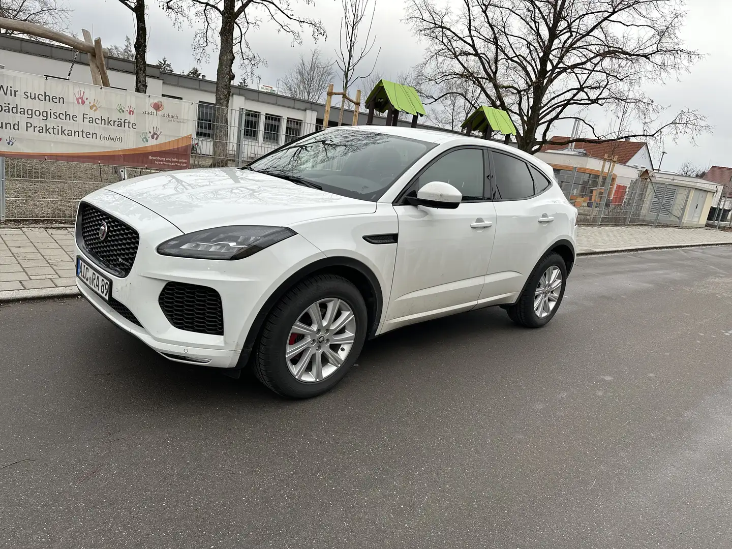 Jaguar E-Pace R-Dynamic AWD Weiß - 2