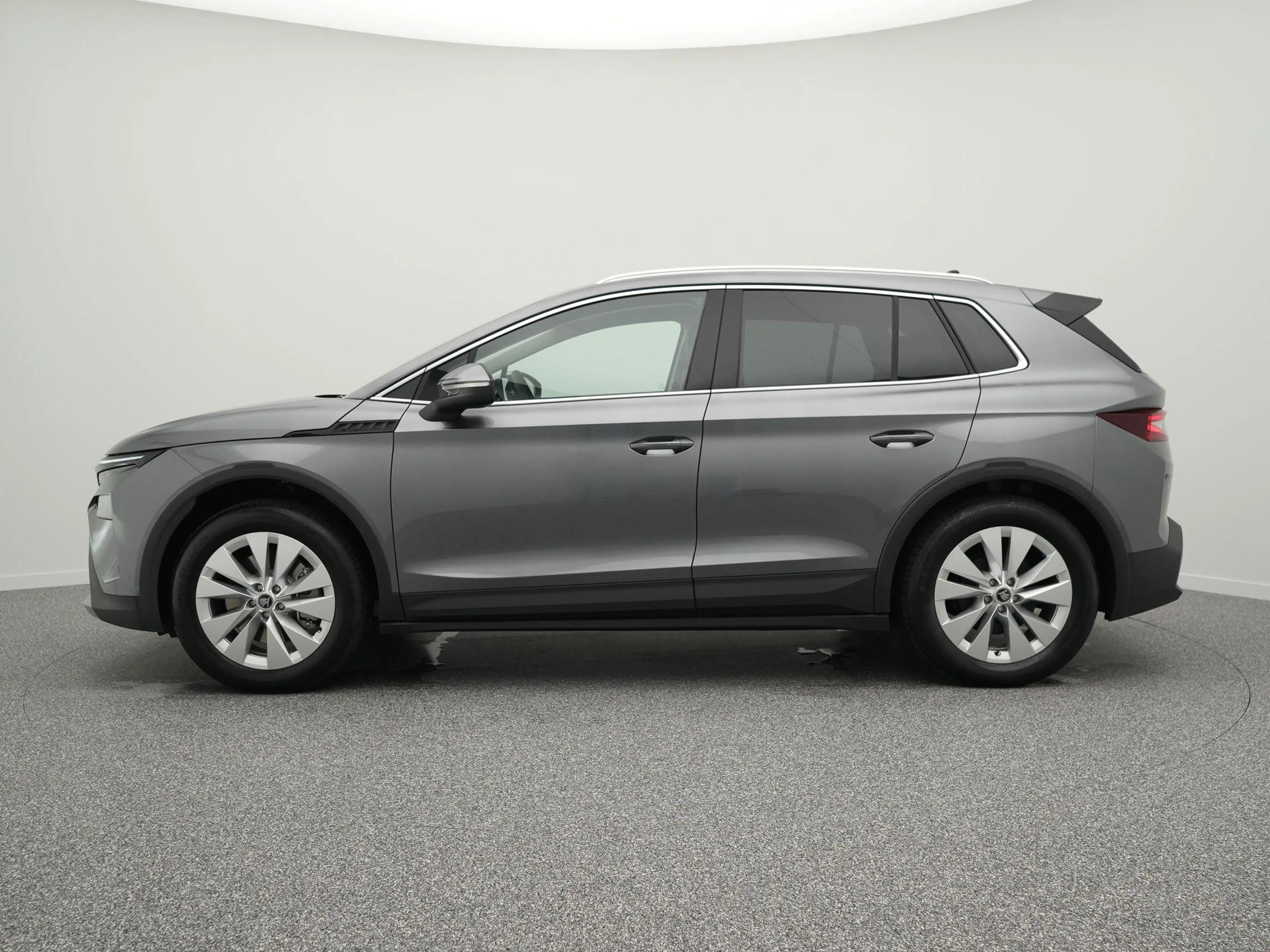 Skoda Elroq 85 Business Edition | Trekhaak | Stoelverwarming | — photo 11