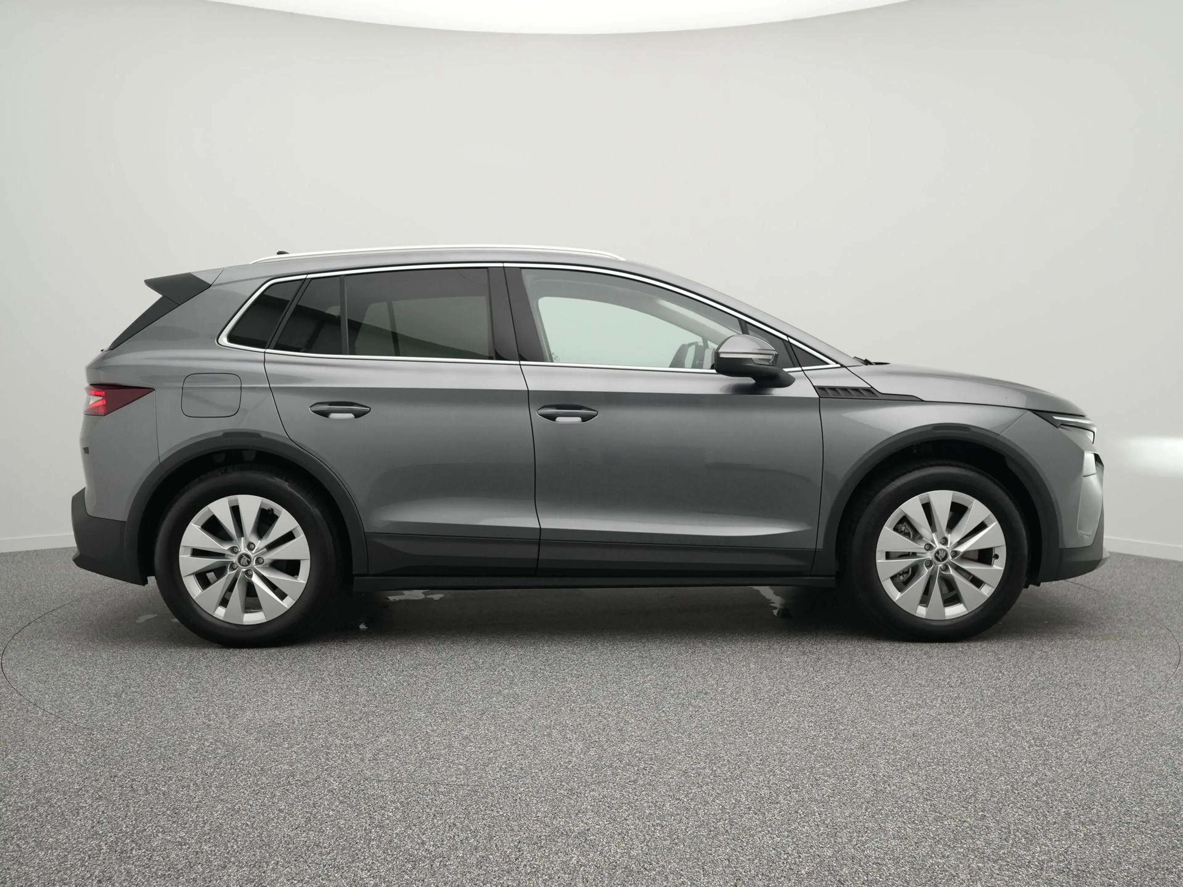 Skoda Elroq 85 Business Edition | Trekhaak | Stoelverwarming | — photo 12