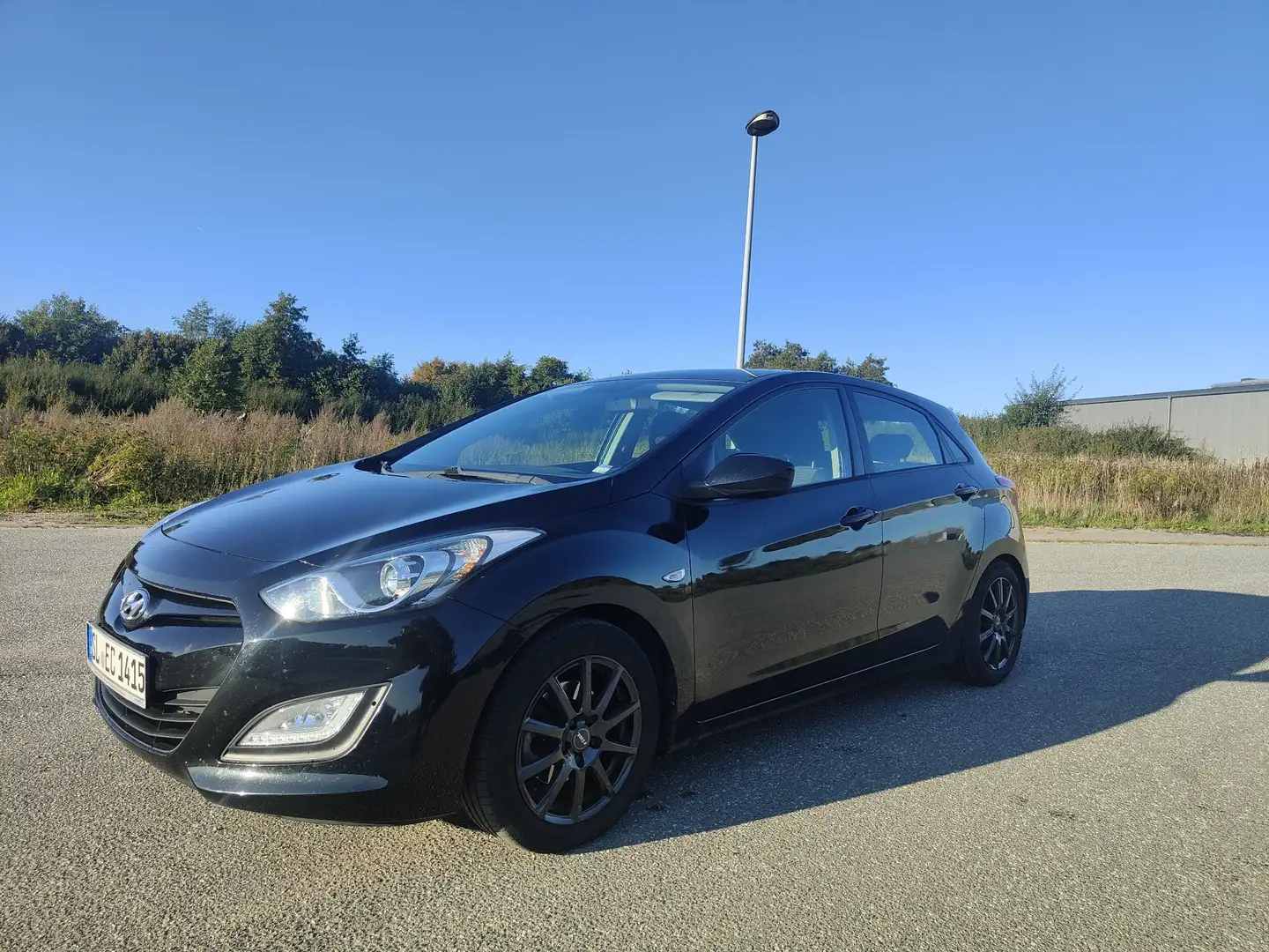 Hyundai i30 Schwarz - 1