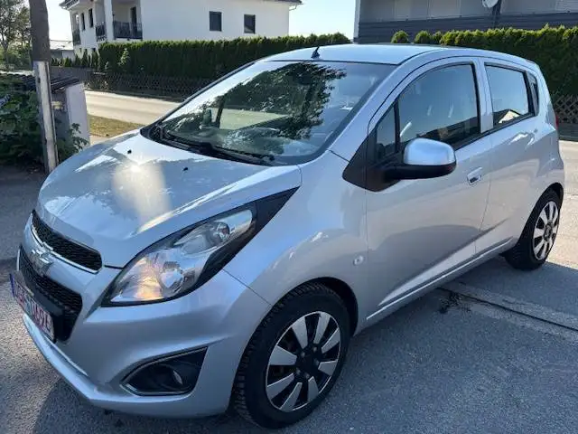Chevrolet Spark LT Euro 5 / Neue TÜV