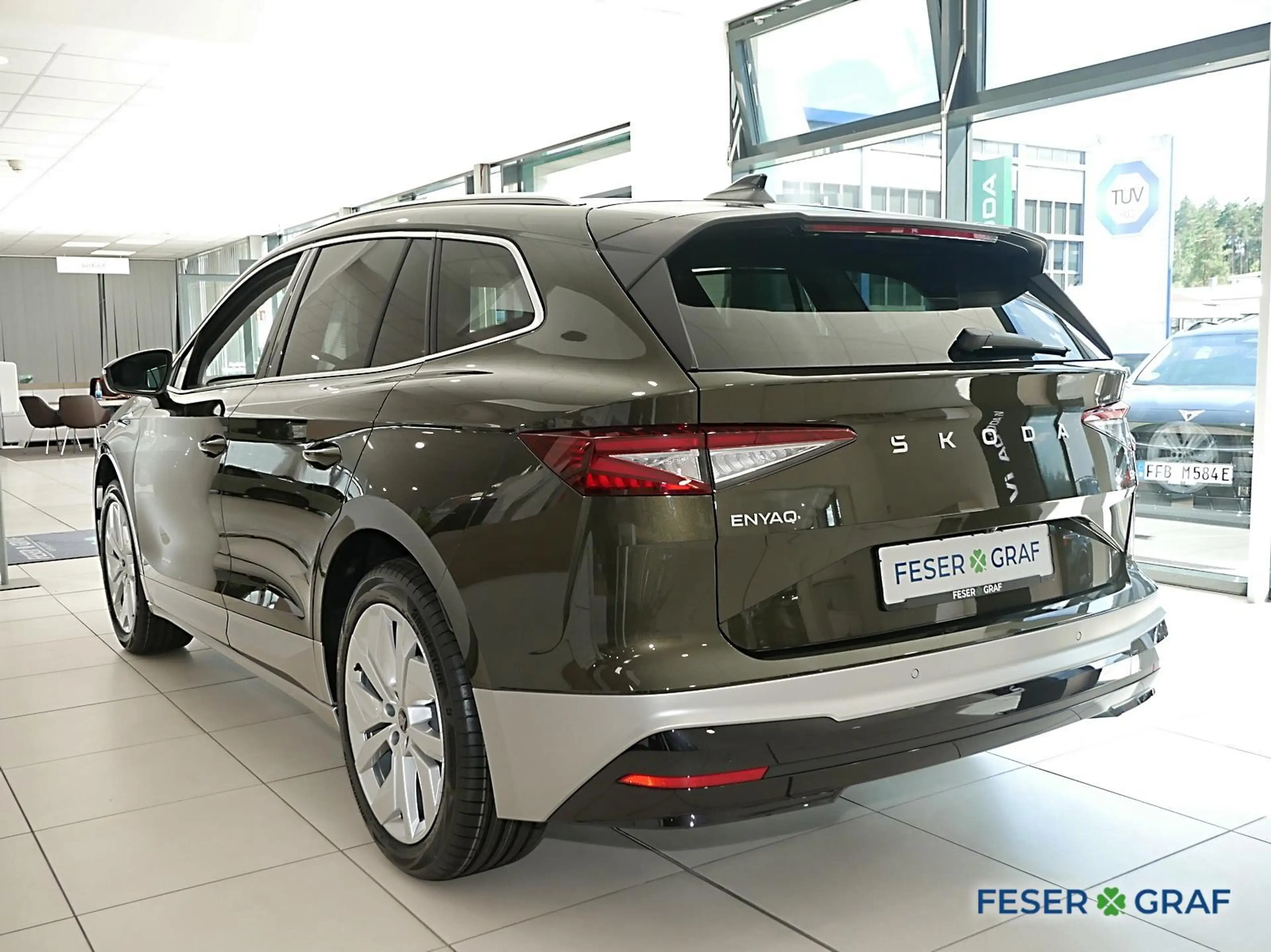 Skoda Enyaq Selection 60 - AHK,NAVI,KAMERA — photo 3