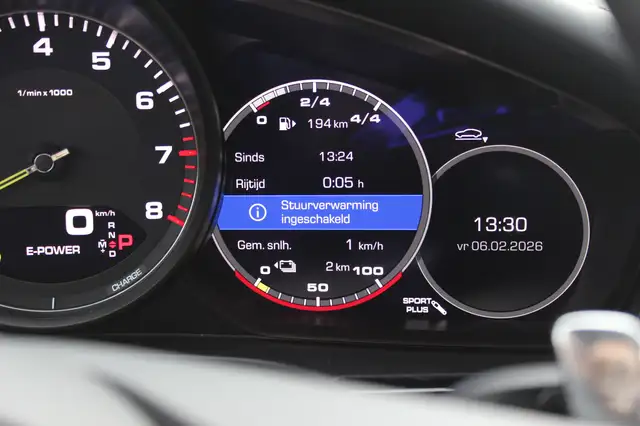 Porsche Panamera view 30