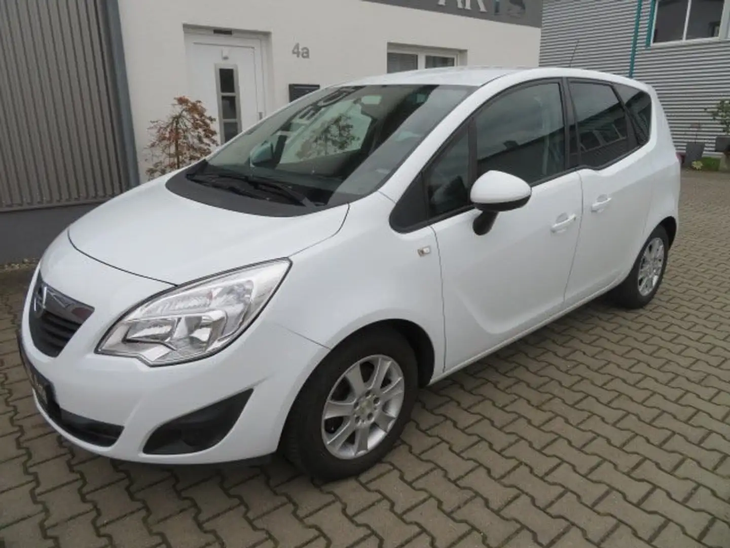 Opel Meriva Meriva 1.4 TÜV/KD neu 2.Hand nur 80618km Weiß - 2