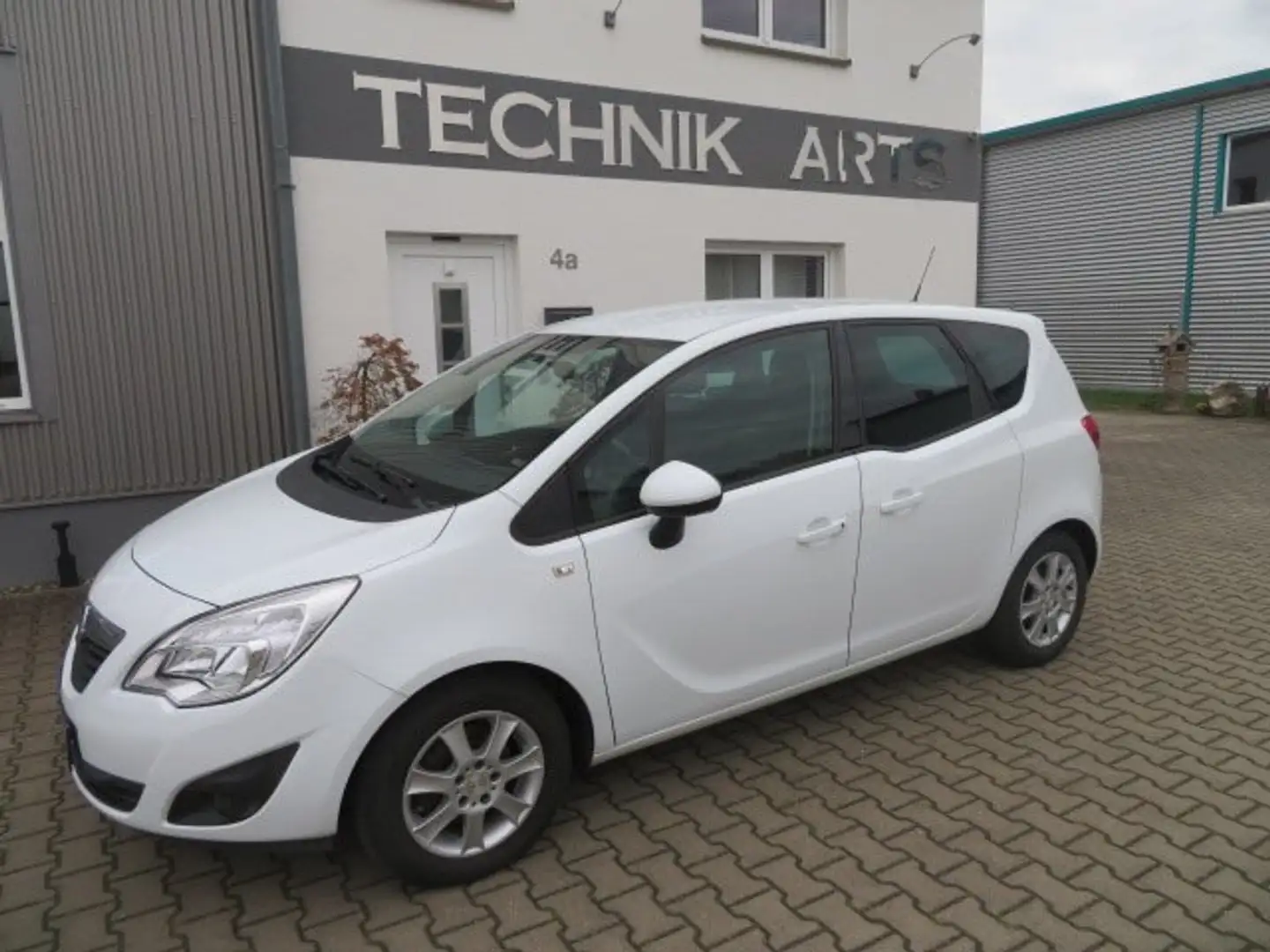 Opel Meriva Meriva 1.4 TÜV/KD neu 2.Hand nur 80618km Weiß - 1