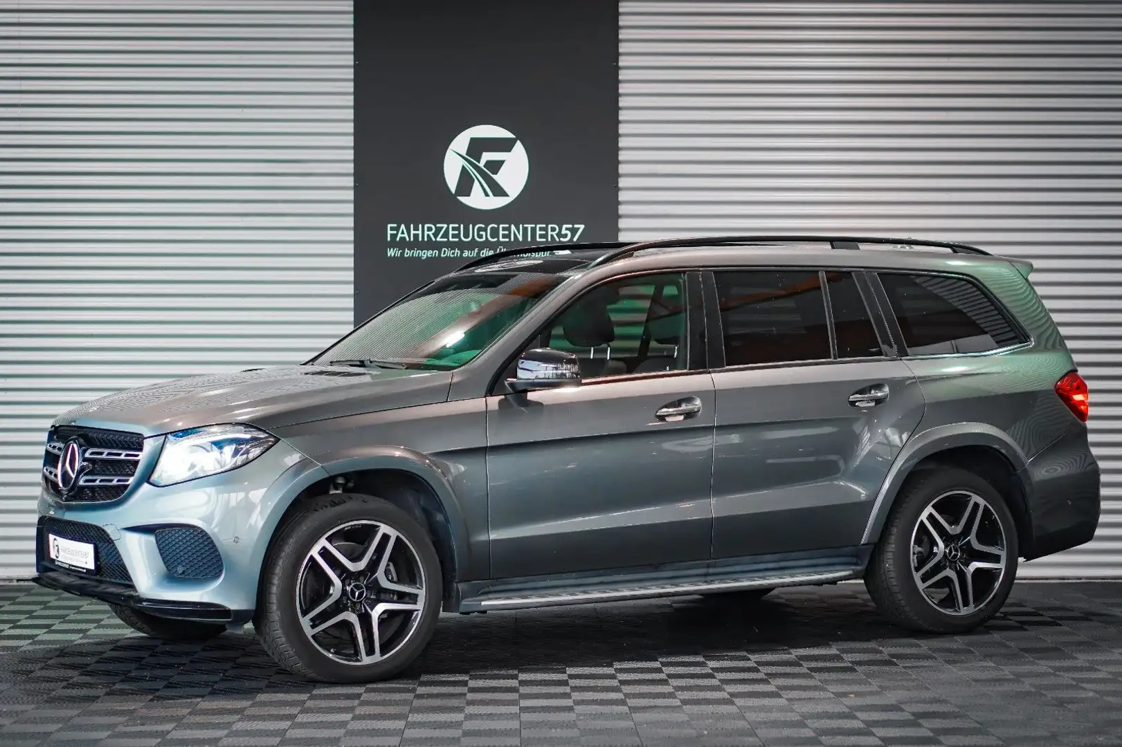 Mercedes-Benz GLS 500 4MATIC/ACC/360°/PANO/H&K/7-SITZER/APPLE Grau - 2