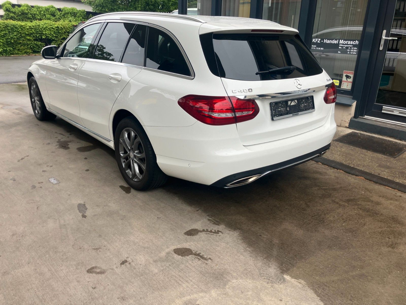 Mercedes-Benz C 400 C T-Modell C 400 T 4Matic — photo 2