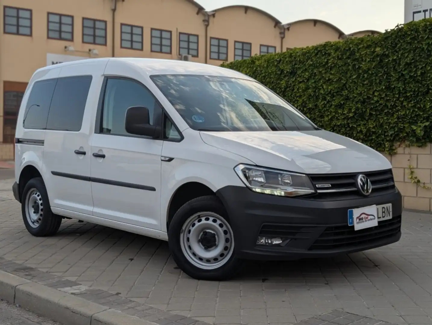 Volkswagen Caddy 1.4 TGI GNC Kombi Blanco - 2